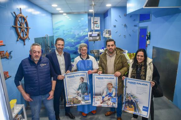 Imaxe da nova:A Xunta recoñece o traballo das peixerías na promoción da calidade do peixe e mariscos galegos e no fomento do seu consumo entre a ...
