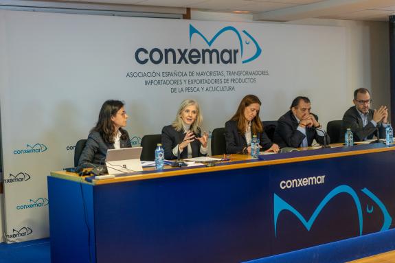 Imagen de la noticia:La Xunta evalúa con Conxemar las distintas líneas de apoyo a la industria transformadora de productos del mar