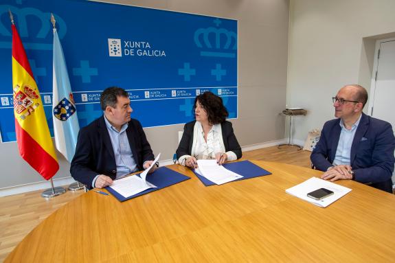 Imagen de la noticia:La Xunta incrementó más de un 65% en los últimos cuatro años su apoyo al teatro aficionado a través de la colaboración con F...