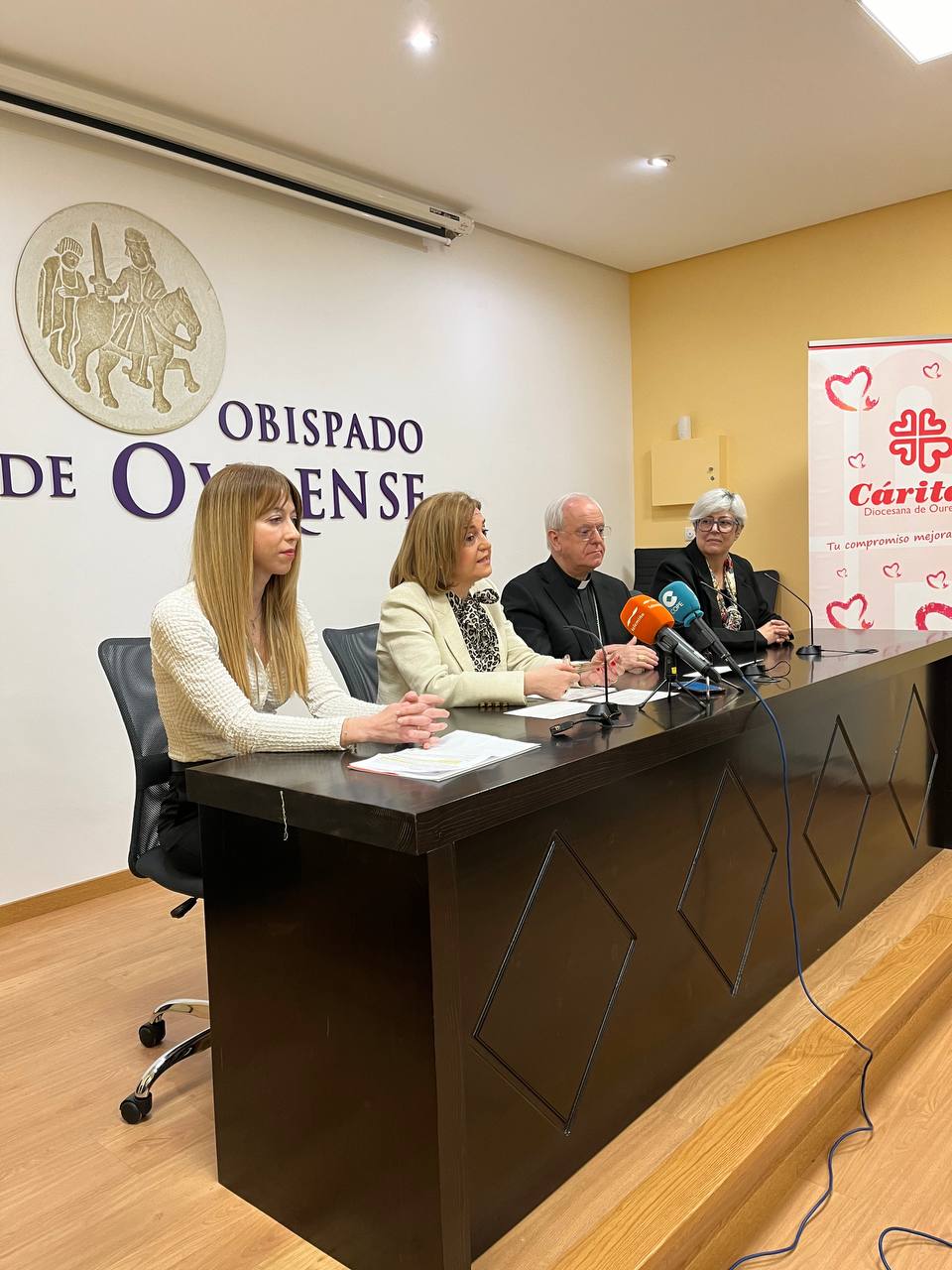 Imagen del artículo A Xunta celebra o remate de novas formacións en Ourense en colaboración con Cáritas no marco do proxecto pioneiro de arraigamento para persoas migrantes en situación irregular
