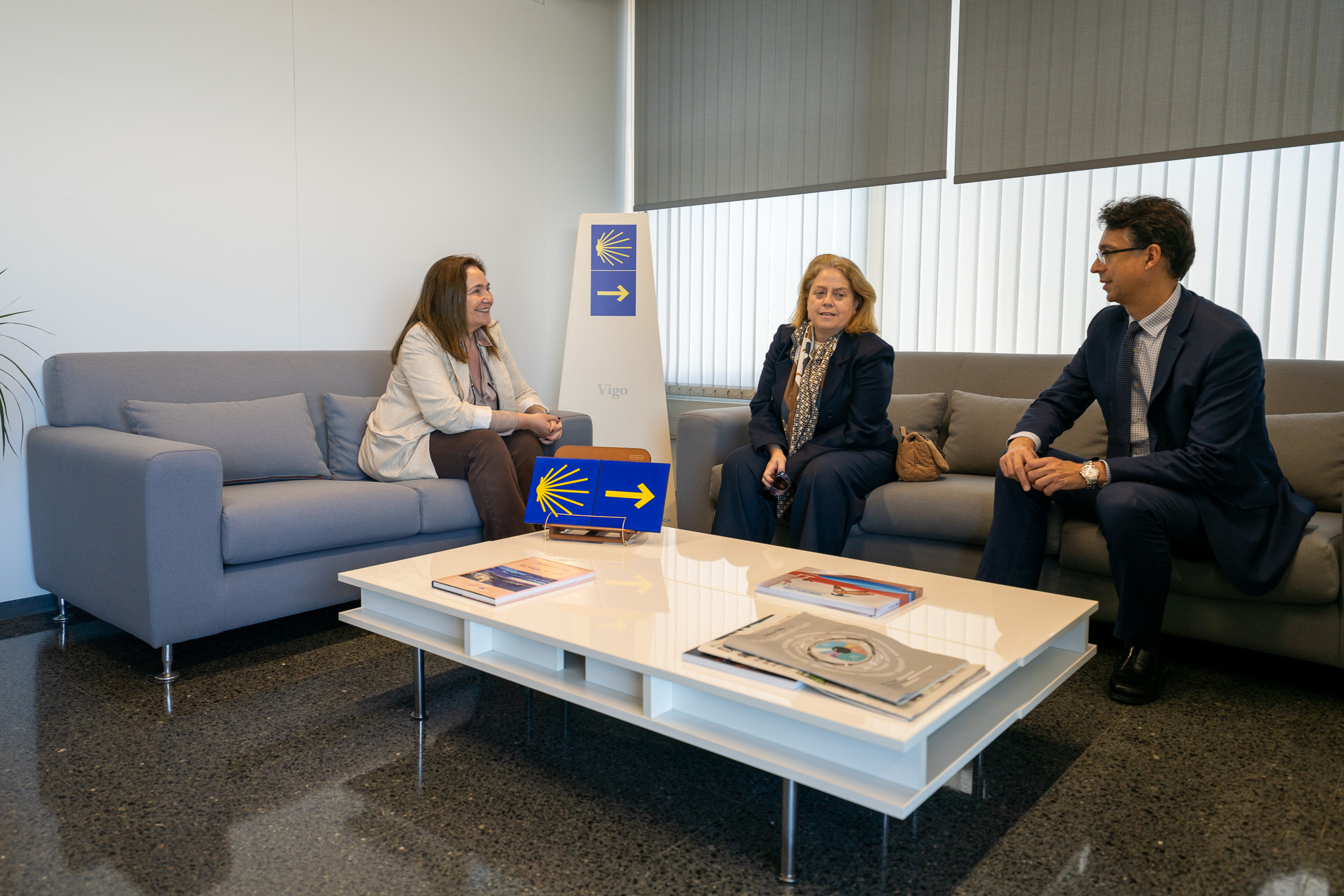 Imagen del artículo Ana Ortiz recibe ao novo fiscal xefe da área de Vigo