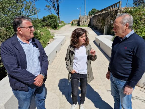 Imaxe da nova:Oia renova a “Estrada Vella” grazas ás axudas para embelecemento do litoral da Xunta