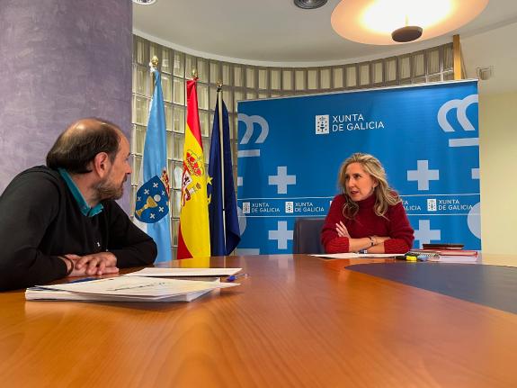 Imagen de la noticia:La delegada territorial en Ferrol evalúa con el gerente del GDR Seitura 22 el estado de ejecución de los proyectos financiad...
