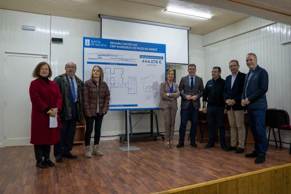 Imagen de la noticia:Román Rodríguez anuncia una inyección de más de un millón de euros en la mejora del colegio y del instituto de As Neves