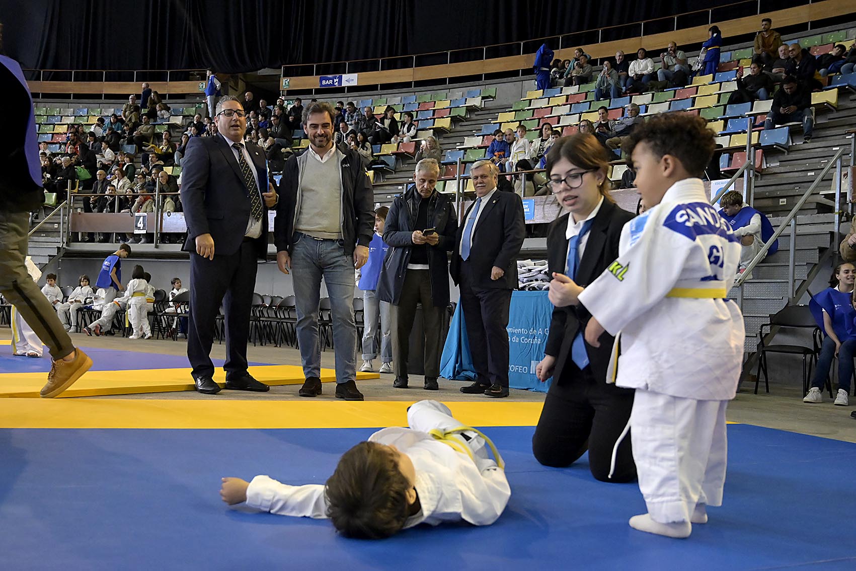 Image 5 of article Diego Calvo recolle o premio concedido á Xunta na 36ª edición do Trofeo de judo Miguelito