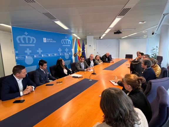 Imaxe da nova:A Xunta reafirma o seu compromiso co comercio de Vigo, cidade que mobilizou máis capital durante a 5ª campaña Bono Activa Comercio ...