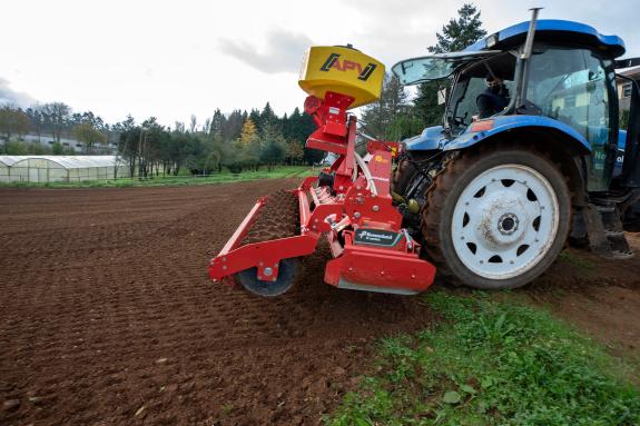 Imaxe da nova:Medio Rural destina máis de 4 M€ en axudas para a adquisición de maquinaria agrícola en común